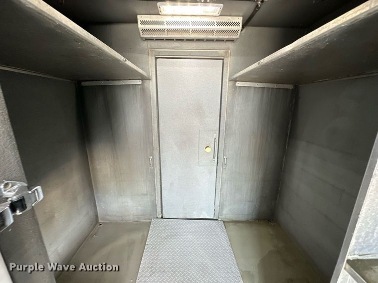 image for item NQ9406 2017 Freightliner MT45  refrigerated delivery truck