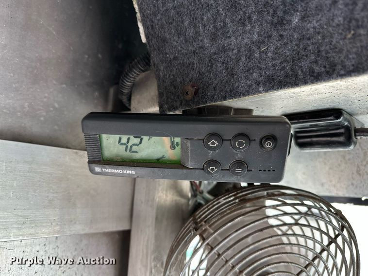 image for item NQ9406 2017 Freightliner MT45  refrigerated delivery truck