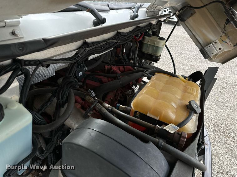 image for item NQ9406 2017 Freightliner MT45  refrigerated delivery truck