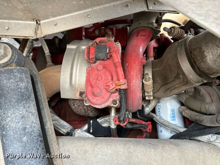 image for item NQ9406 2017 Freightliner MT45  refrigerated delivery truck