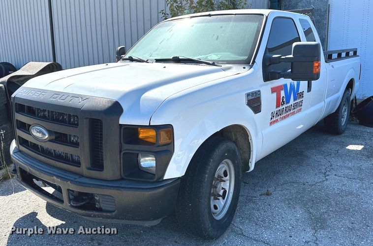 image for item NQ9419 2010 Ford F250 Super Duty  SuperCab pickup truck