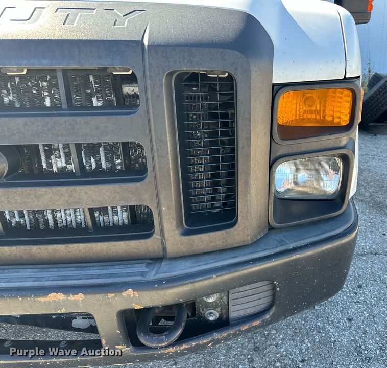 image for item NQ9419 2010 Ford F250 Super Duty  SuperCab pickup truck