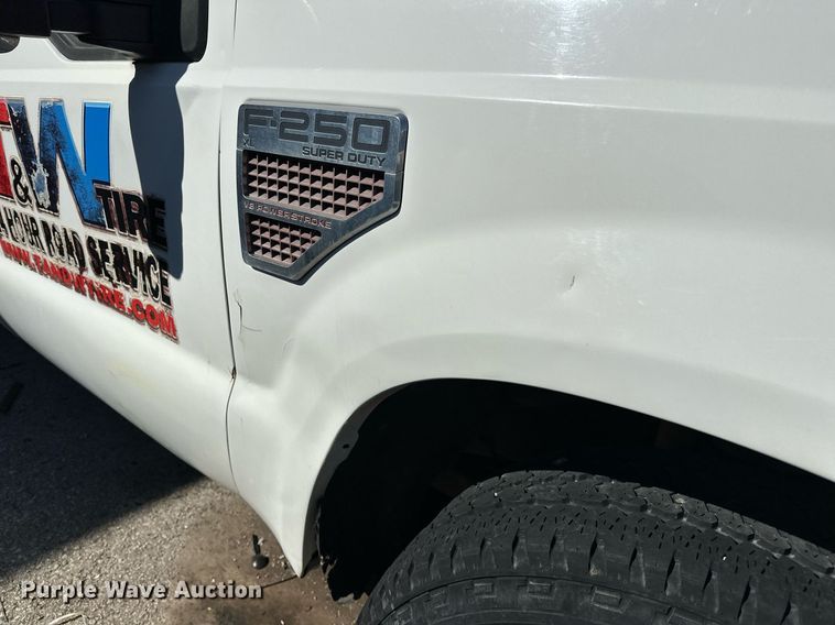 image for item NQ9419 2010 Ford F250 Super Duty  SuperCab pickup truck
