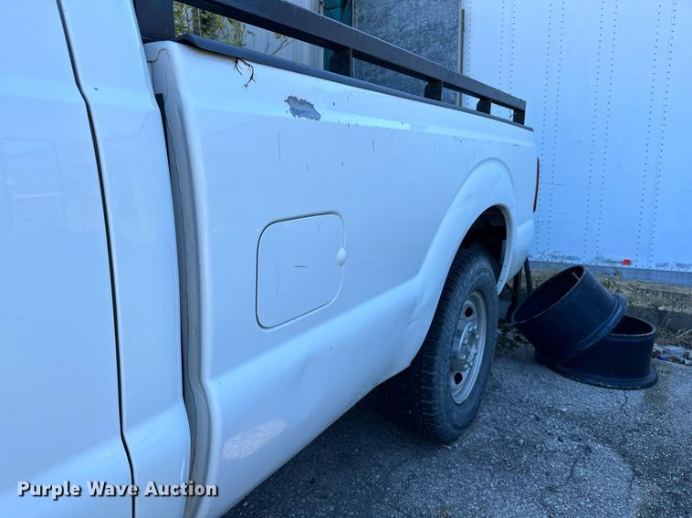 image for item NQ9419 2010 Ford F250 Super Duty  SuperCab pickup truck