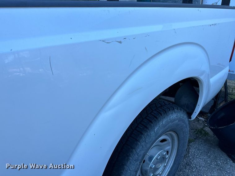 image for item NQ9419 2010 Ford F250 Super Duty  SuperCab pickup truck