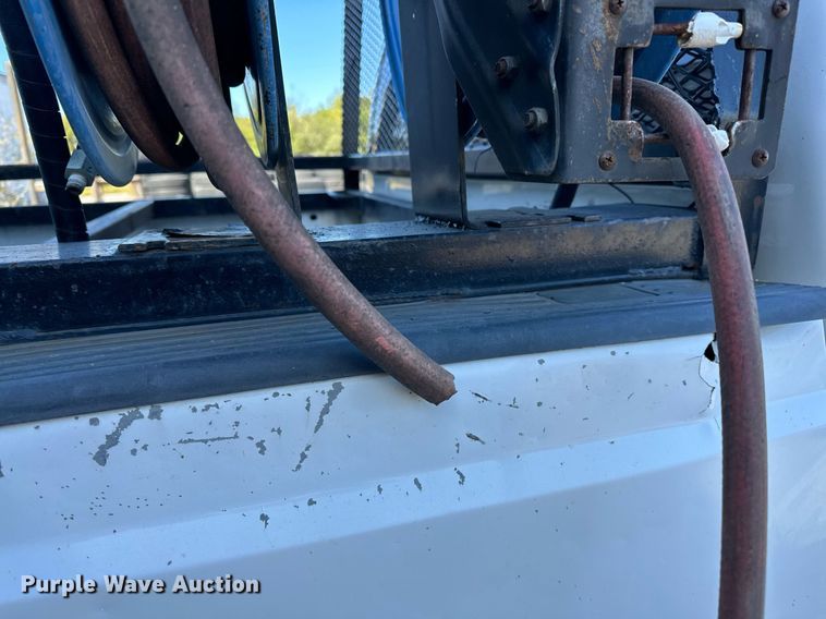 image for item NQ9419 2010 Ford F250 Super Duty  SuperCab pickup truck