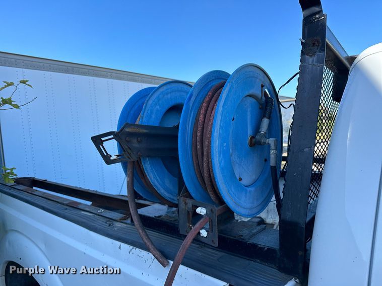 image for item NQ9419 2010 Ford F250 Super Duty  SuperCab pickup truck