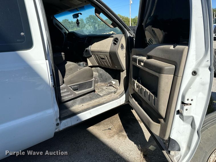 image for item NQ9419 2010 Ford F250 Super Duty  SuperCab pickup truck
