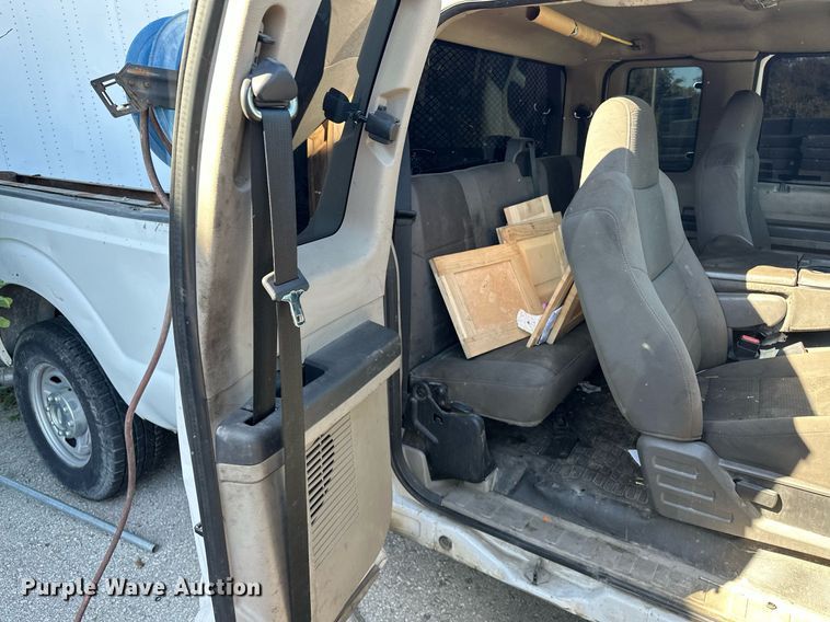 image for item NQ9419 2010 Ford F250 Super Duty  SuperCab pickup truck