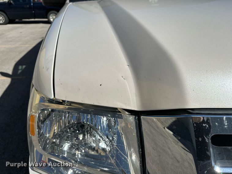 image for item NQ9420 2010 Ford Expedition  SUV