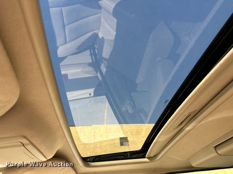 image for item NQ9420 2010 Ford Expedition  SUV