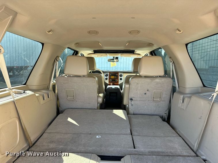 image for item NQ9420 2010 Ford Expedition  SUV