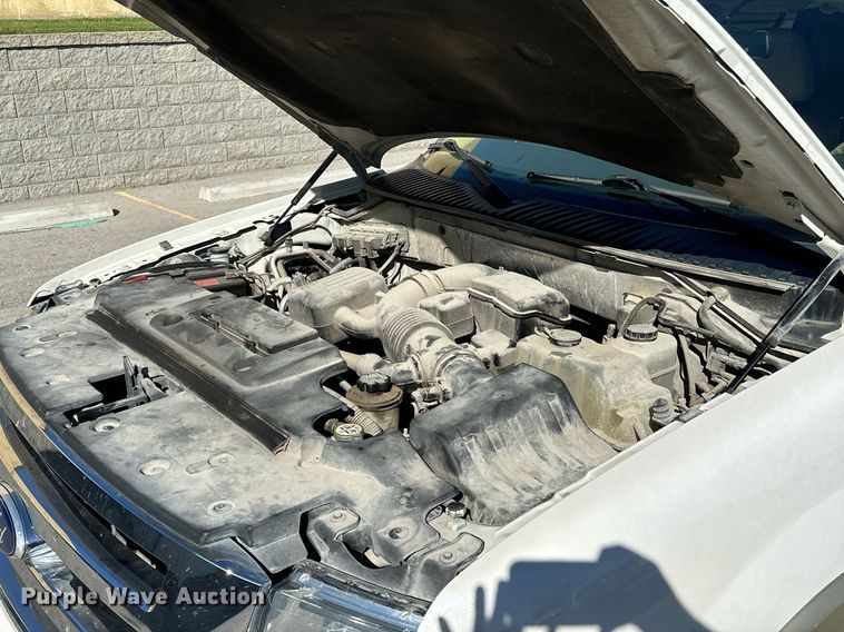 image for item NQ9420 2010 Ford Expedition  SUV