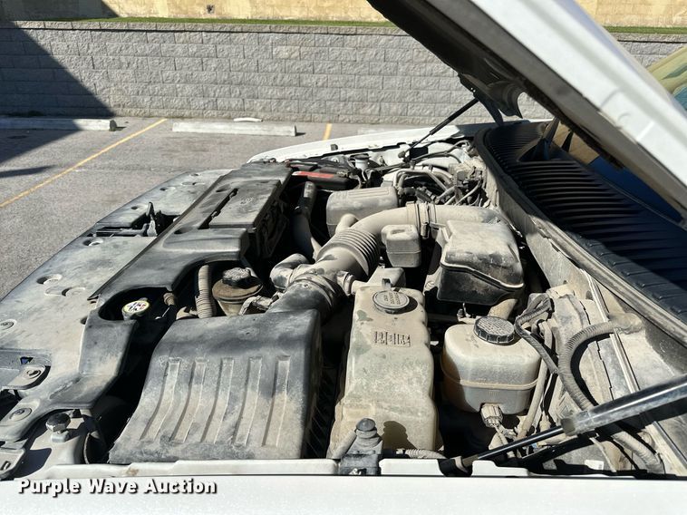 image for item NQ9420 2010 Ford Expedition  SUV