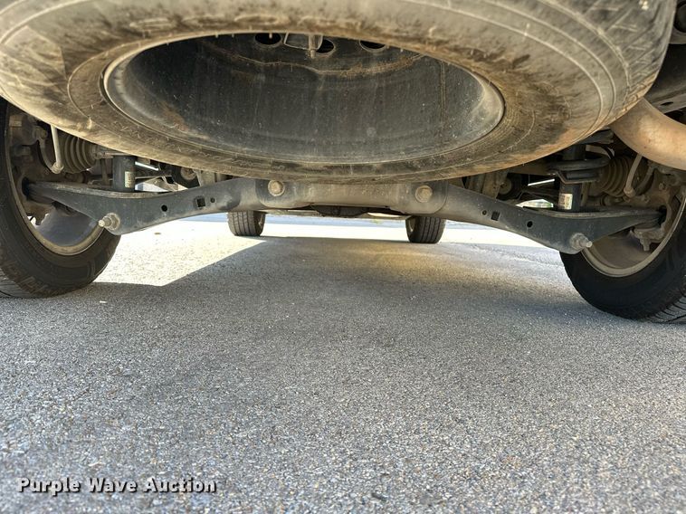 image for item NQ9420 2010 Ford Expedition  SUV