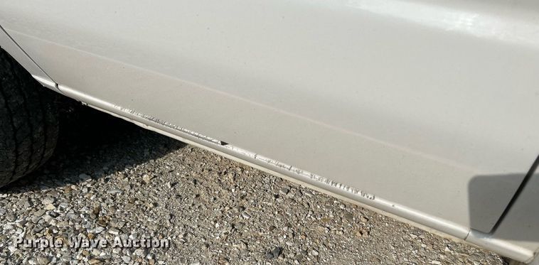 image for item NQ9837 2012 Elkhart  shuttle bus