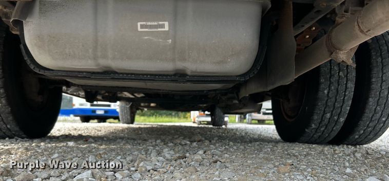 image for item NQ9837 2012 Elkhart  shuttle bus