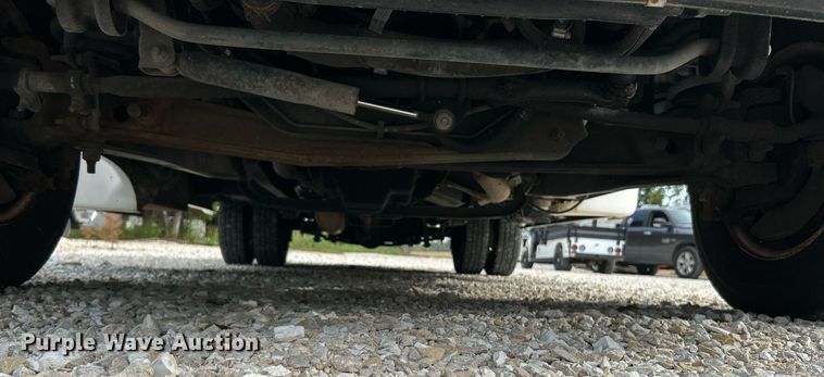 image for item NQ9837 2012 Elkhart  shuttle bus