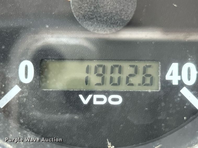 image for item NQ9838 2000 Blue Bird  blood donation bus