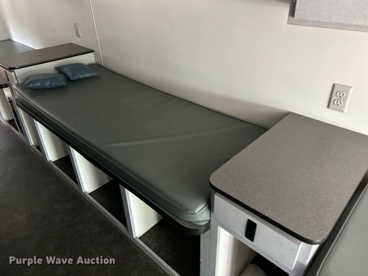 image for item NQ9838 2000 Blue Bird  blood donation bus