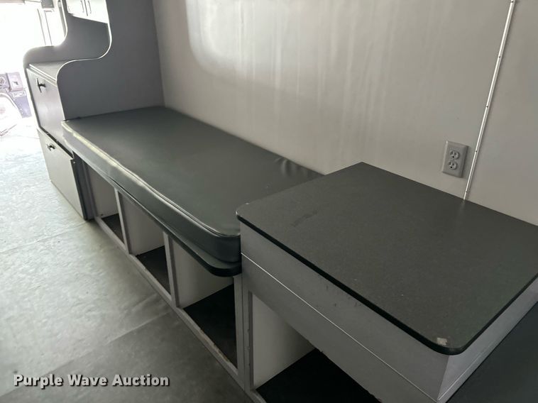 image for item NQ9838 2000 Blue Bird  blood donation bus