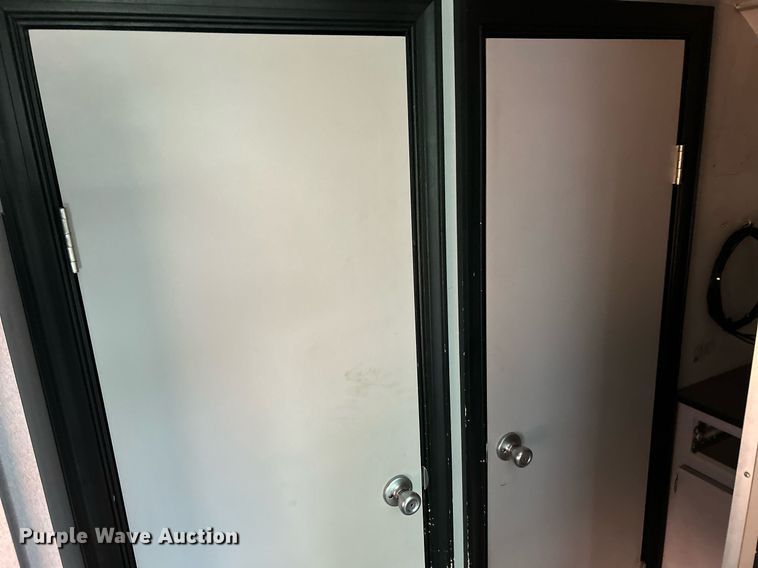 image for item NQ9838 2000 Blue Bird  blood donation bus