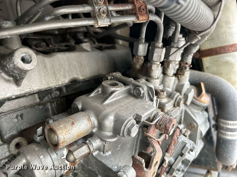 image for item NQ9838 2000 Blue Bird  blood donation bus