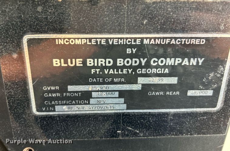 image for item NQ9838 2000 Blue Bird  blood donation bus