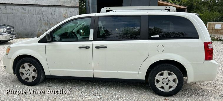 image for item NQ9840 2010 Dodge Grand Caravan  van