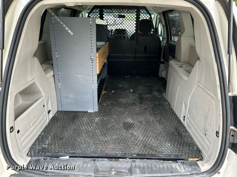 image for item NQ9840 2010 Dodge Grand Caravan  van