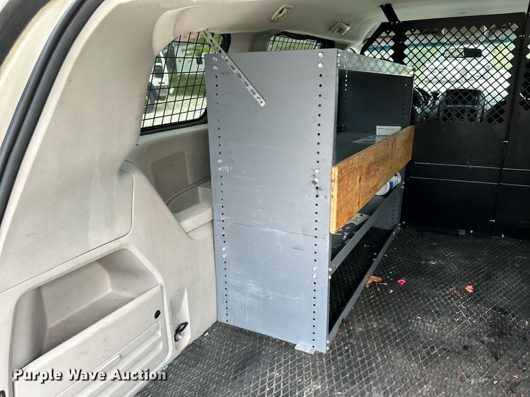 image for item NQ9840 2010 Dodge Grand Caravan  van