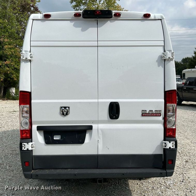 image for item NQ9841 2018 Dodge Ram 3500 Promaster  van