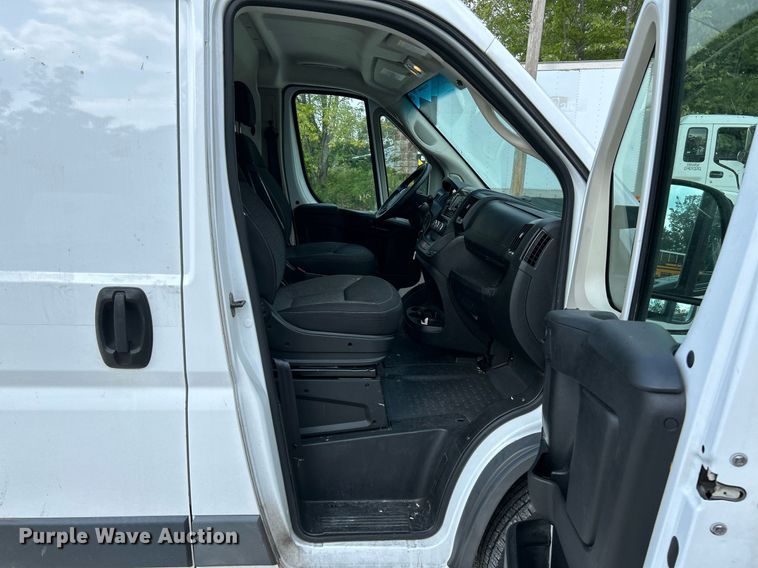 image for item NQ9841 2018 Dodge Ram 3500 Promaster  van