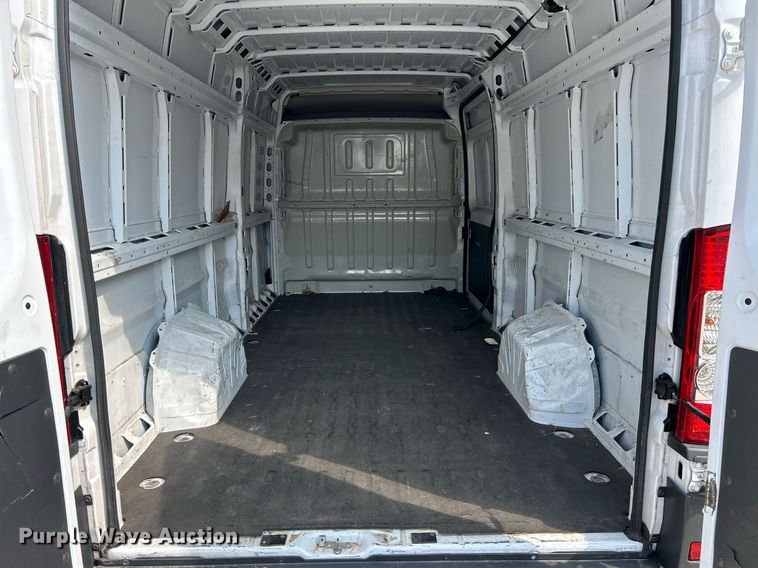 image for item NQ9841 2018 Dodge Ram 3500 Promaster  van