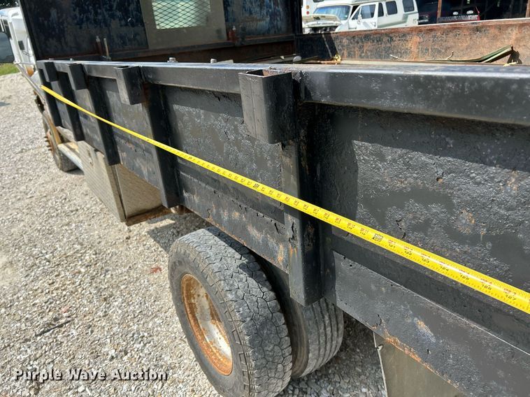 image for item NQ9842 1999 Dodge Ram 3500  dump bed pickup truck
