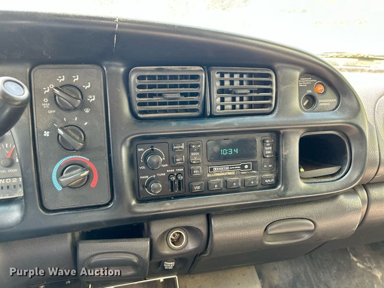 image for item NQ9842 1999 Dodge Ram 3500  dump bed pickup truck