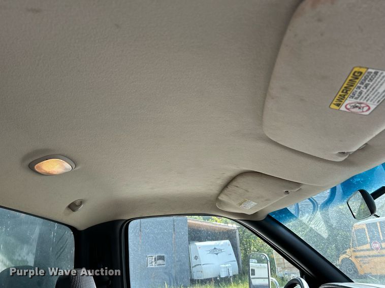 image for item NQ9842 1999 Dodge Ram 3500  dump bed pickup truck