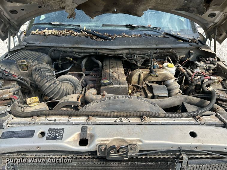 image for item NQ9842 1999 Dodge Ram 3500  dump bed pickup truck