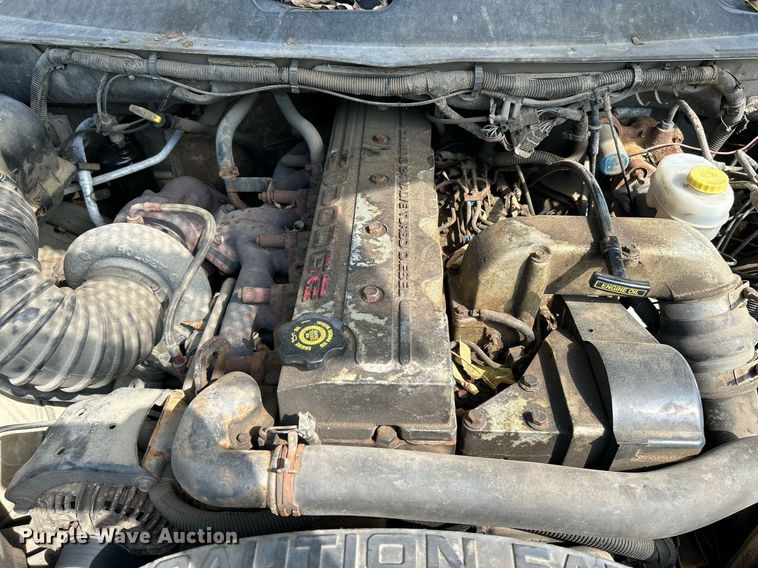 image for item NQ9842 1999 Dodge Ram 3500  dump bed pickup truck