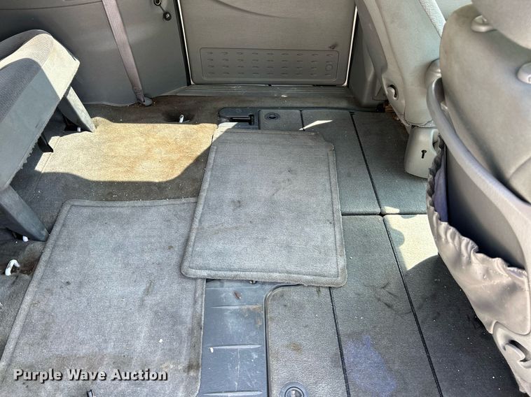 image for item NQ9843 2006 Dodge Grand Caravan  van