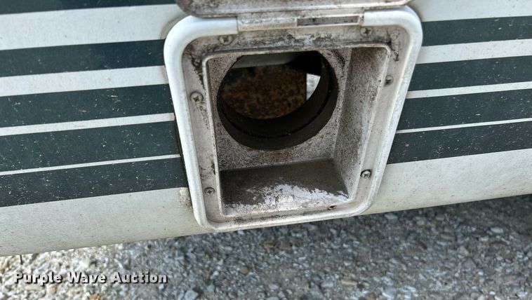 image for item NQ9844 1990 Dodge Ram  RV