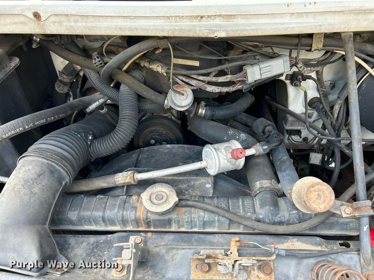 image for item NQ9844 1990 Dodge Ram  RV