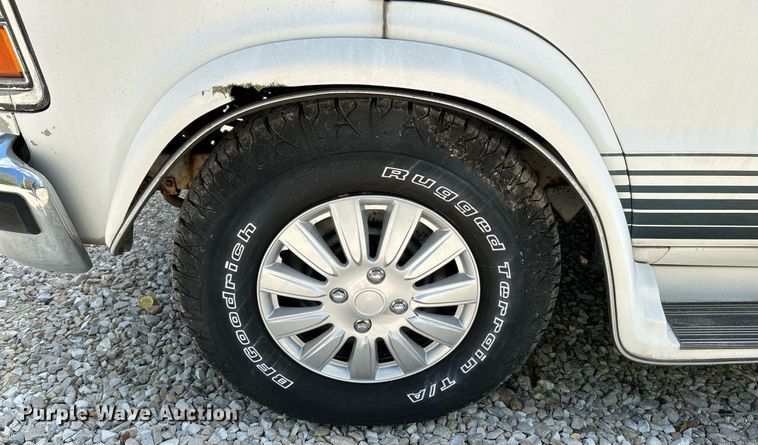 image for item NQ9844 1990 Dodge Ram  RV