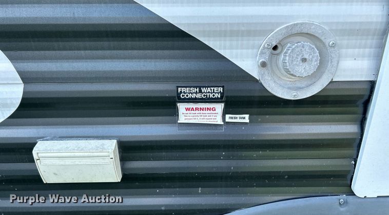 image for item NQ9848 2012 Heartland Northcountry  camper