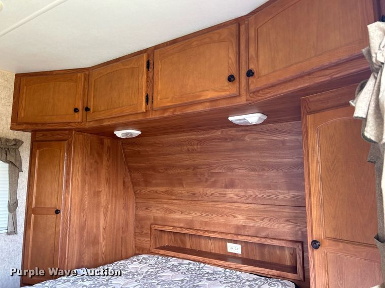 image for item NQ9848 2012 Heartland Northcountry  camper