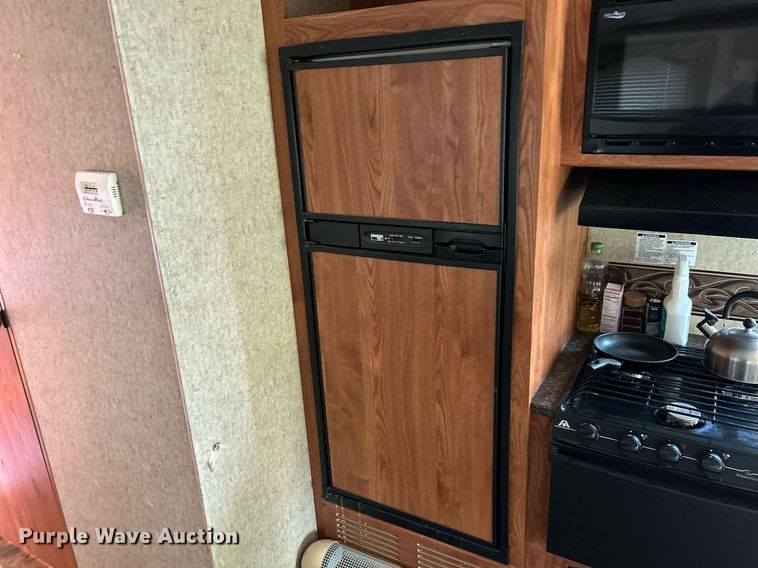 image for item NQ9848 2012 Heartland Northcountry  camper