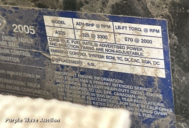 image for item NQ9849 2005 Ford F450 Super Duty XL  bucket truck