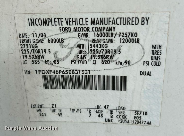 image for item NQ9849 2005 Ford F450 Super Duty XL  bucket truck