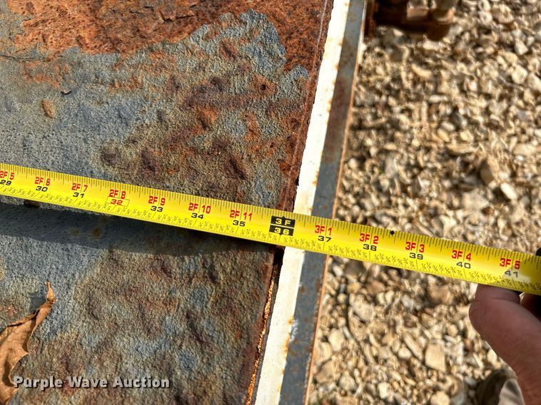 image for item NQ9850 2005 Ford F450 Super Duty XL  bucket truck