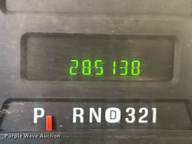 image for item NQ9850 2005 Ford F450 Super Duty XL  bucket truck